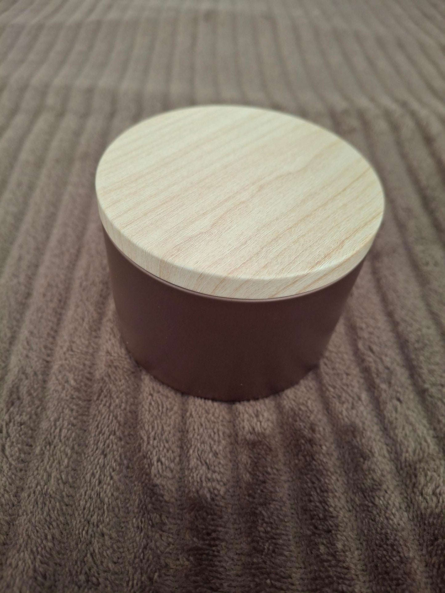 Kaars met edelstenen: Amethyst, Bergkristal, Rozenkwarts